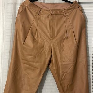 Express leather pant in great condition